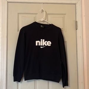 Nike crewneck
